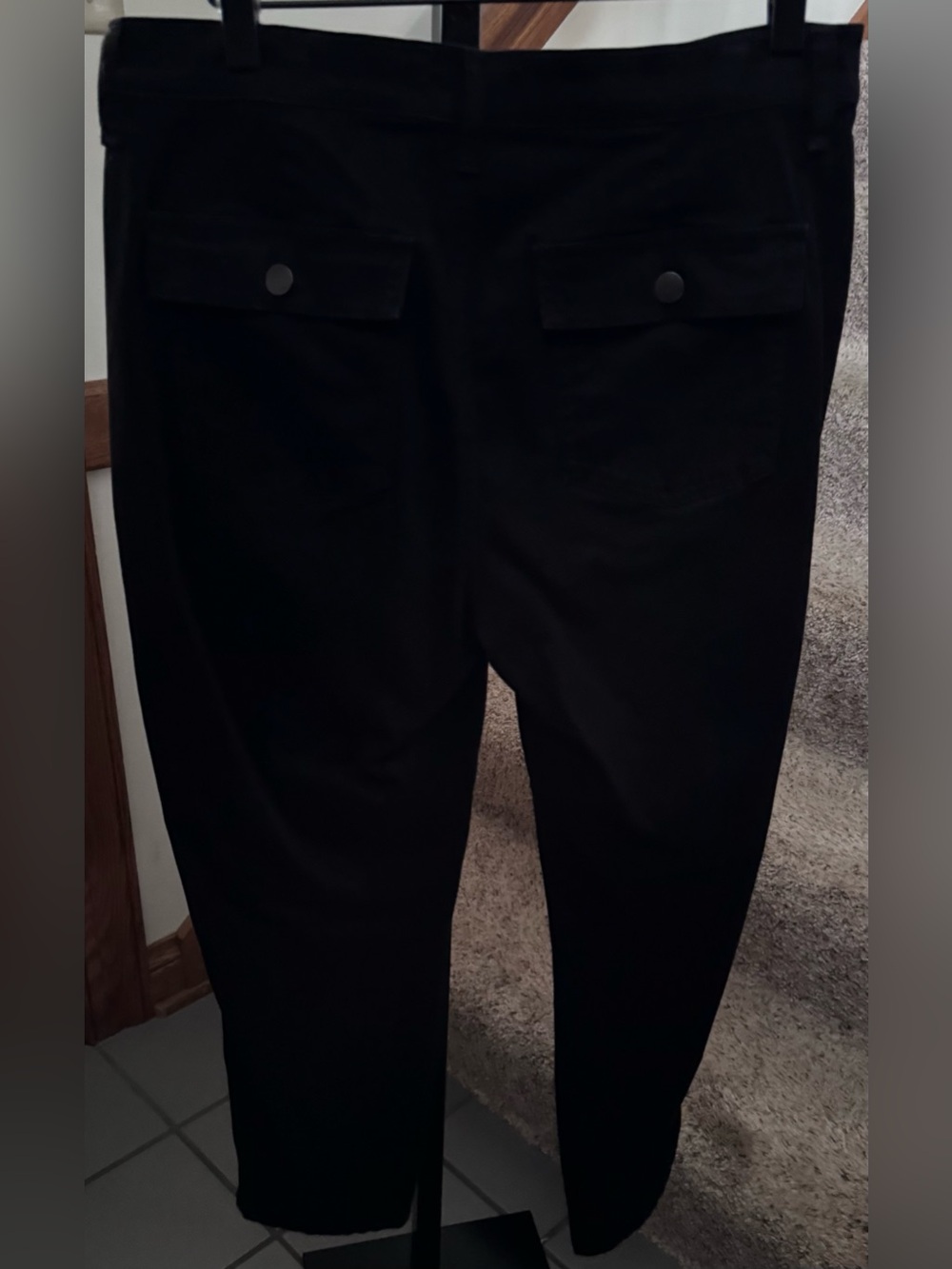 VGUC Women’s Evereve Classic Black Trousers Sz. 30 - Picture 2 of 7